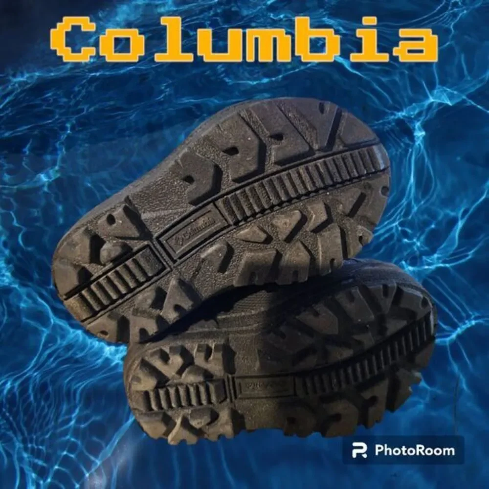 Toddler Boy's Columbia Winter Boots Size‎ 6 (2681)